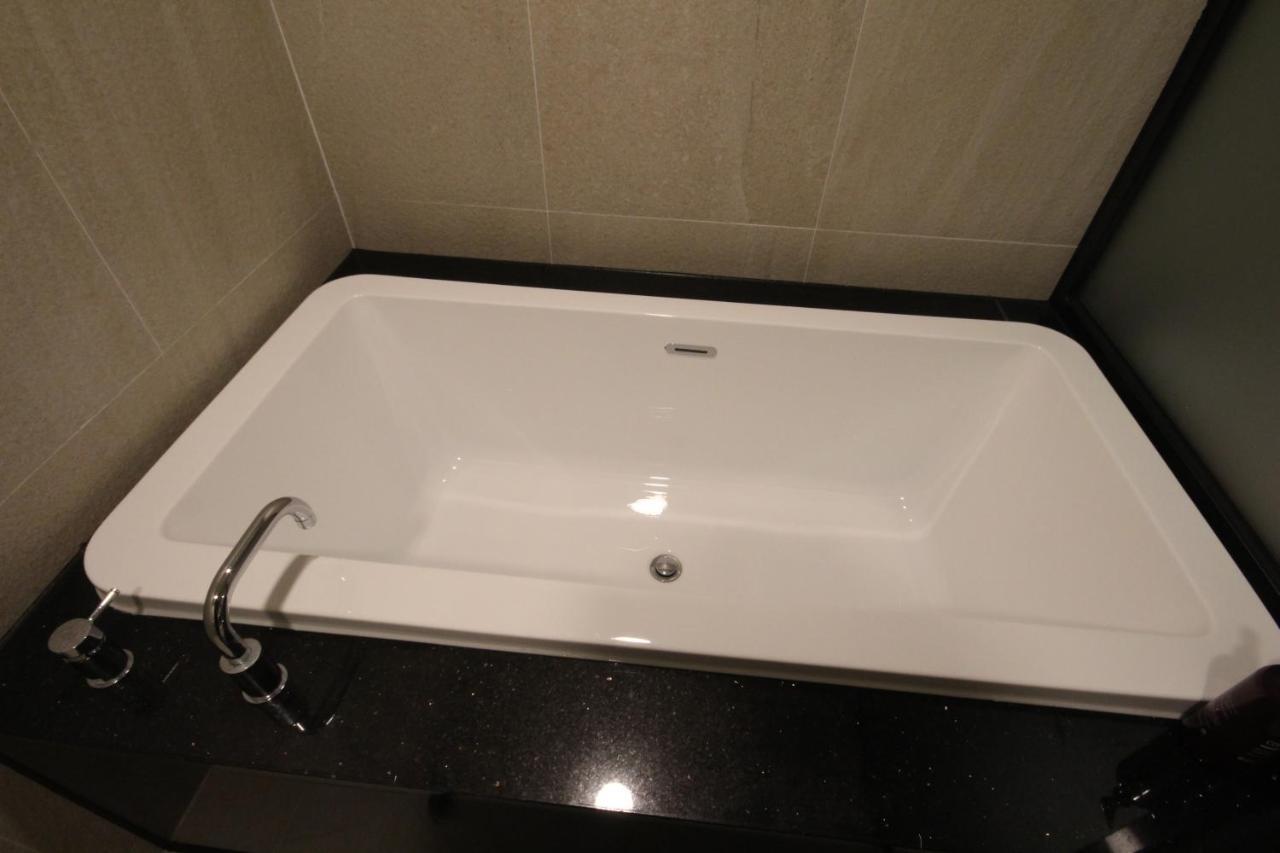 Hotel Eco Stay Csondzsu Kültér fotó