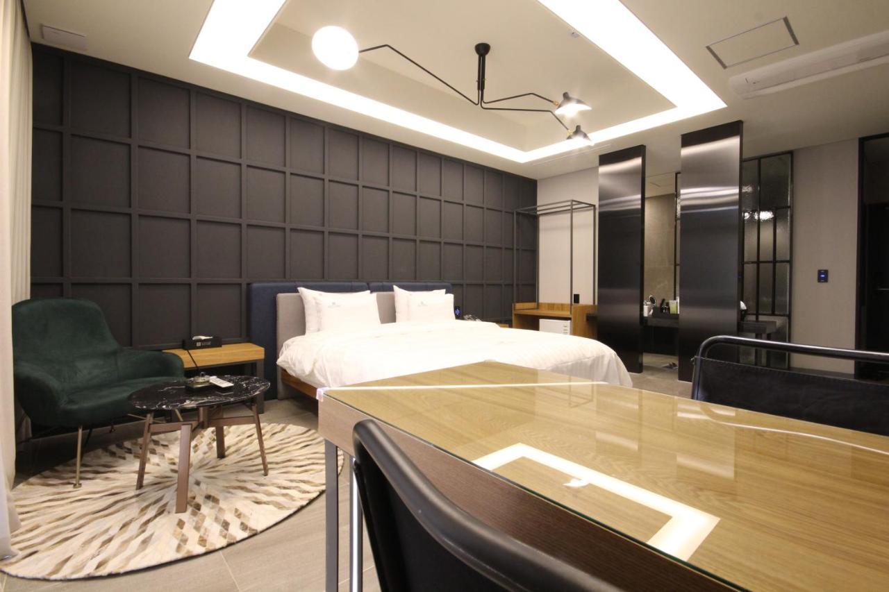 Hotel Eco Stay Csondzsu Kültér fotó